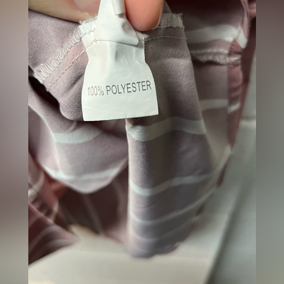 shein curve plus Vertical Stripe
Short Sleeve Blouse 2X - Picture 3 of 4